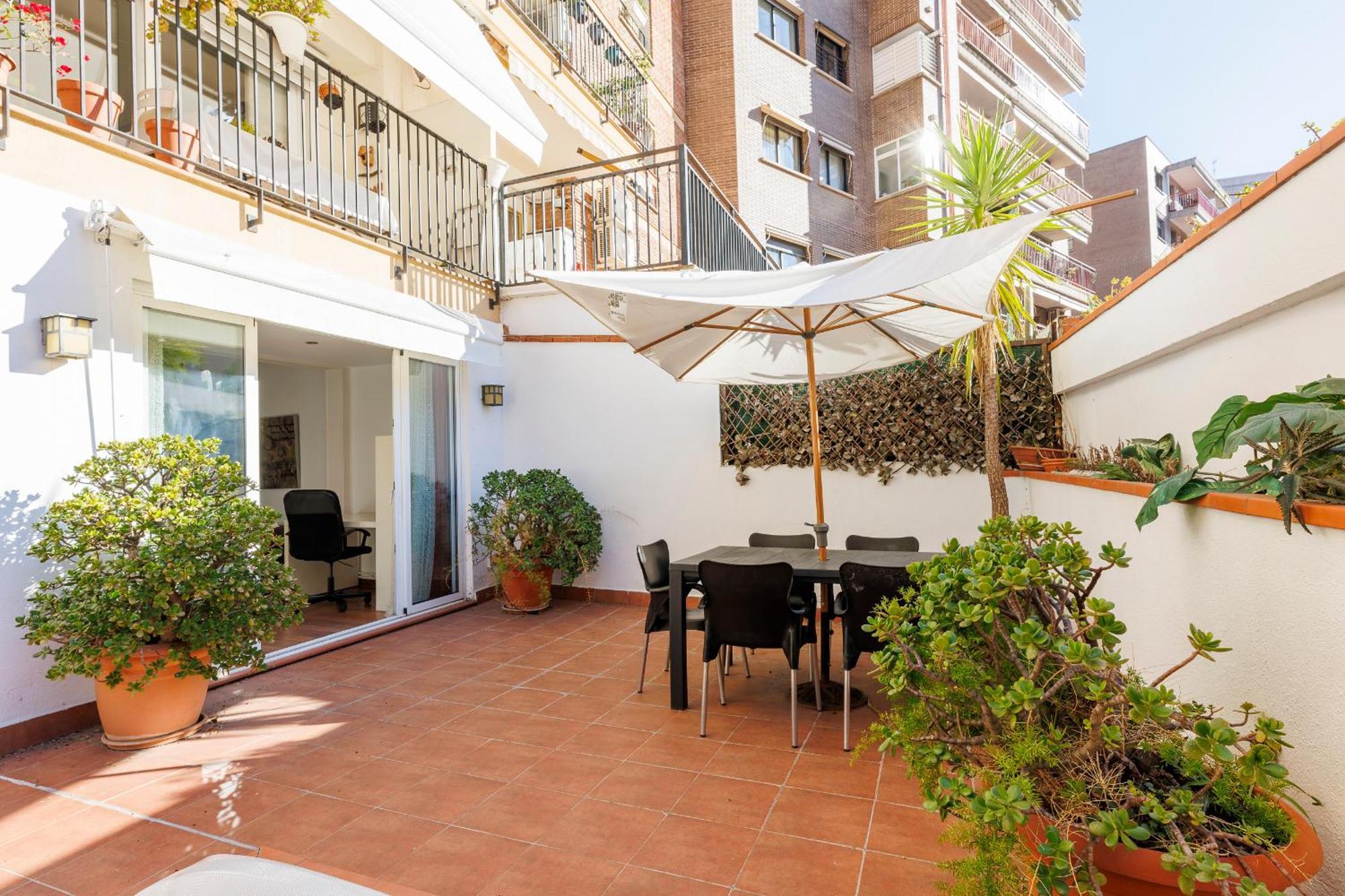 Aparteasy - Private Terrace, 3-Bedroom Apartment 바르셀로나 외부 사진