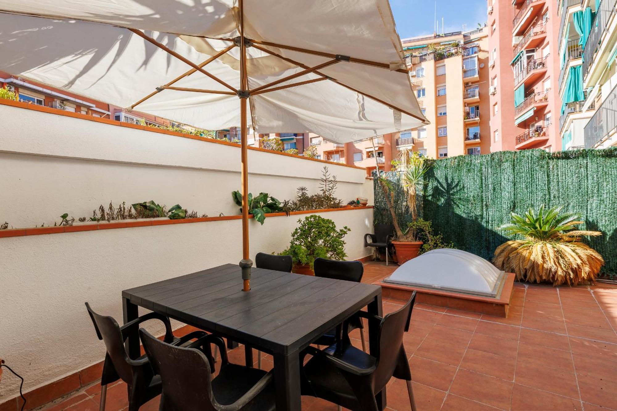 Aparteasy - Private Terrace, 3-Bedroom Apartment 바르셀로나 외부 사진